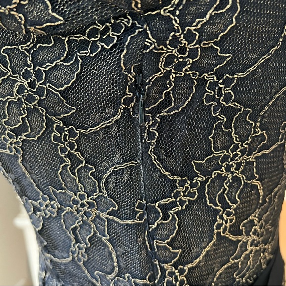 DKNY Metallic Lace Overlay V-Neck Dress With Sheer Sleeves - Picture 13 of 16